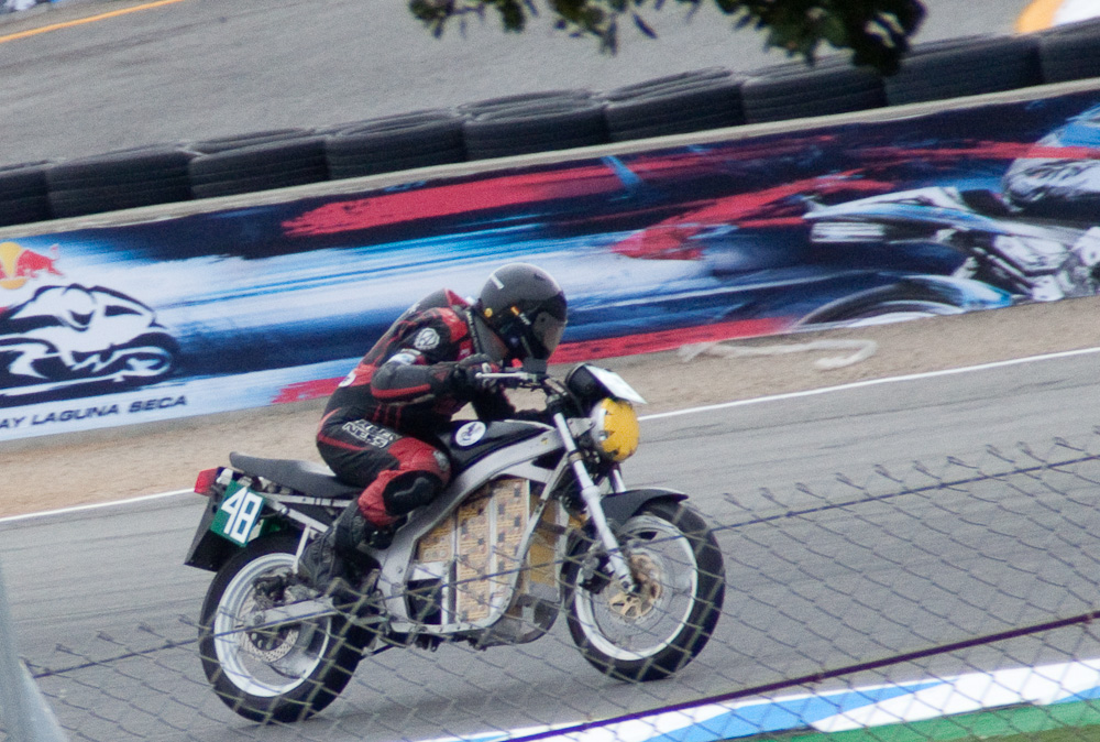 Unknown rider, Suzuki GS500-based motorcycle