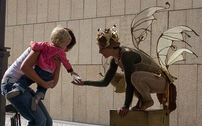 The fairy and the reluctant spectator