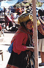 Another Urcos pedestrian, 59KB